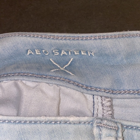 American Eagle Outfitters Size 2 Hi-Rise Jegging Super Super Stretch Distress - Picture 4 of 16